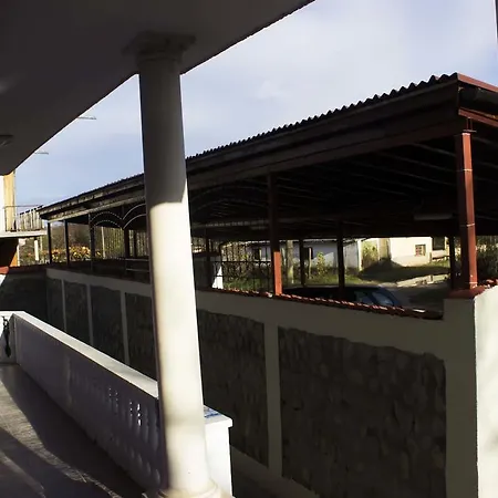 Monelli 5 Guest house 2*