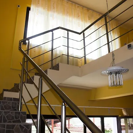 Guest house Monelli 5 2*