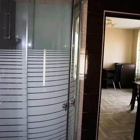 Monelli 5 Guest house