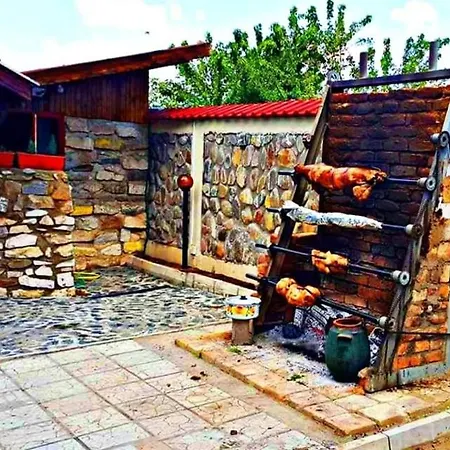 Monelli 5 Guest house